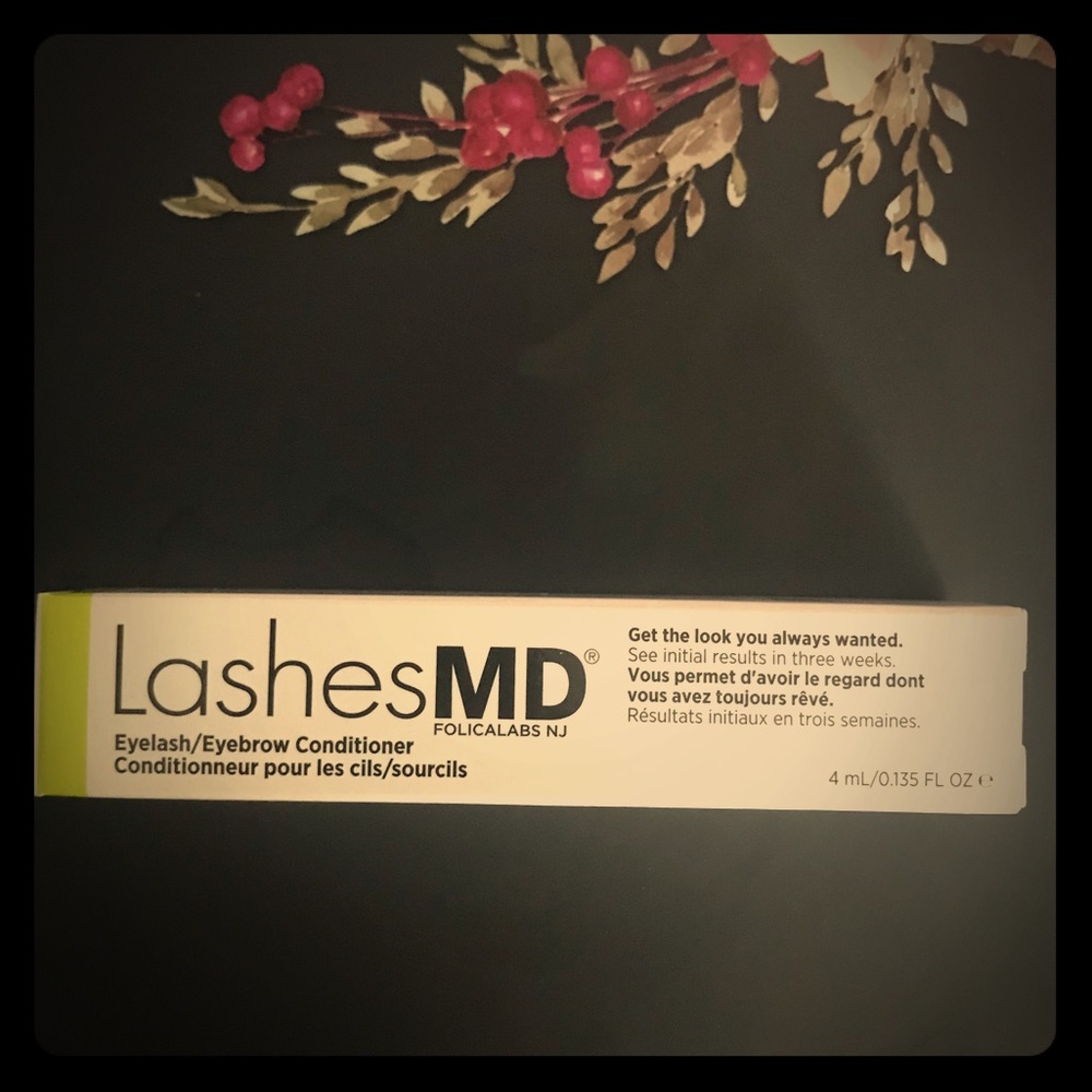 LASHESMD eyelash conditioner